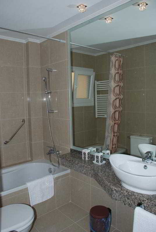 Spiti Nikos Aparthotel Danilia Exteriör bild