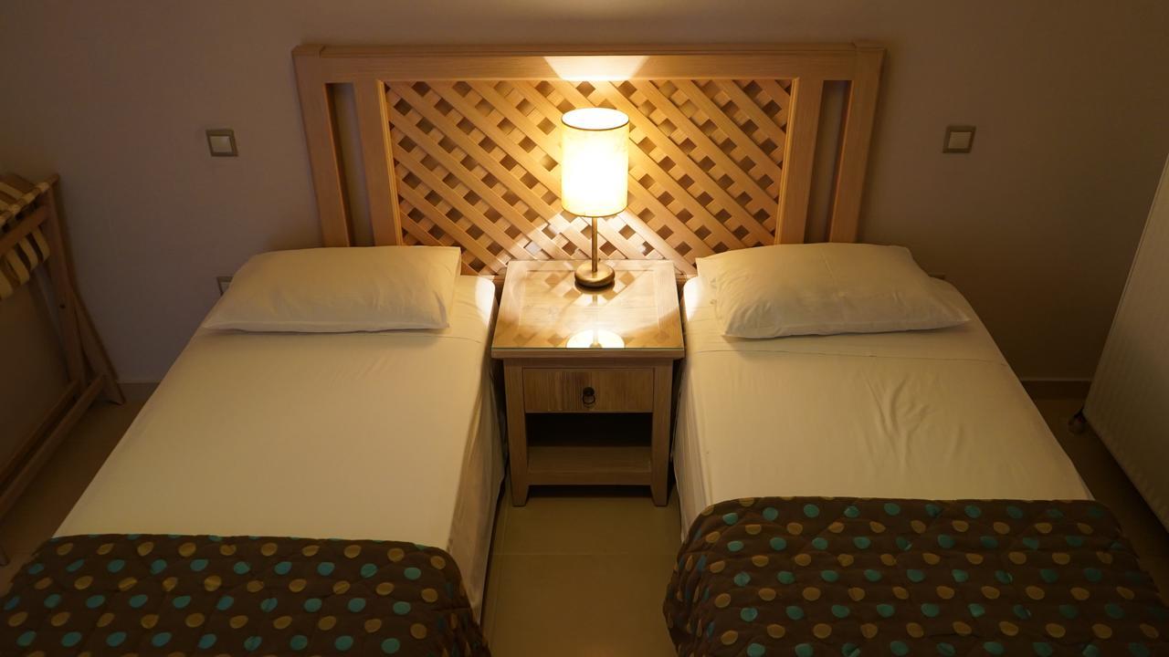Spiti Nikos Aparthotel Danilia Exteriör bild